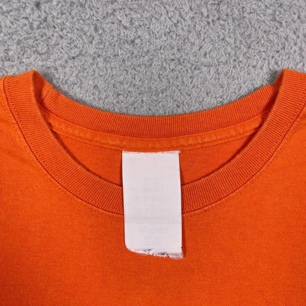 Vintage y2k gardening‎ watering can T-shirt - Picture 4 of 5